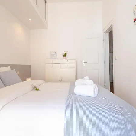 Nazare - Casa Da Nazare - Vila Berta Charming 아파트 리스본